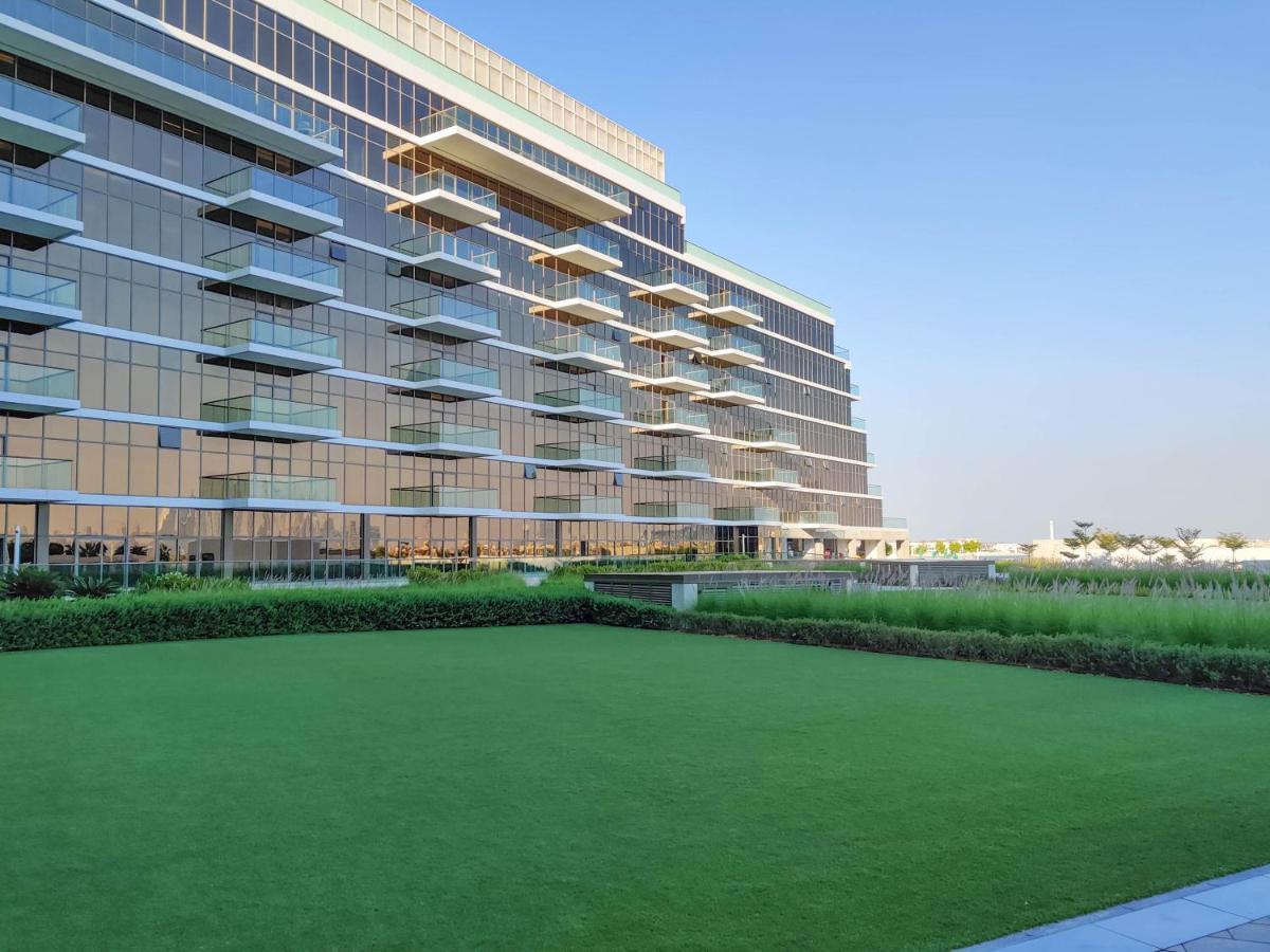 Bnbme - Th8 Palm Hotel Dubai Exteriör bild