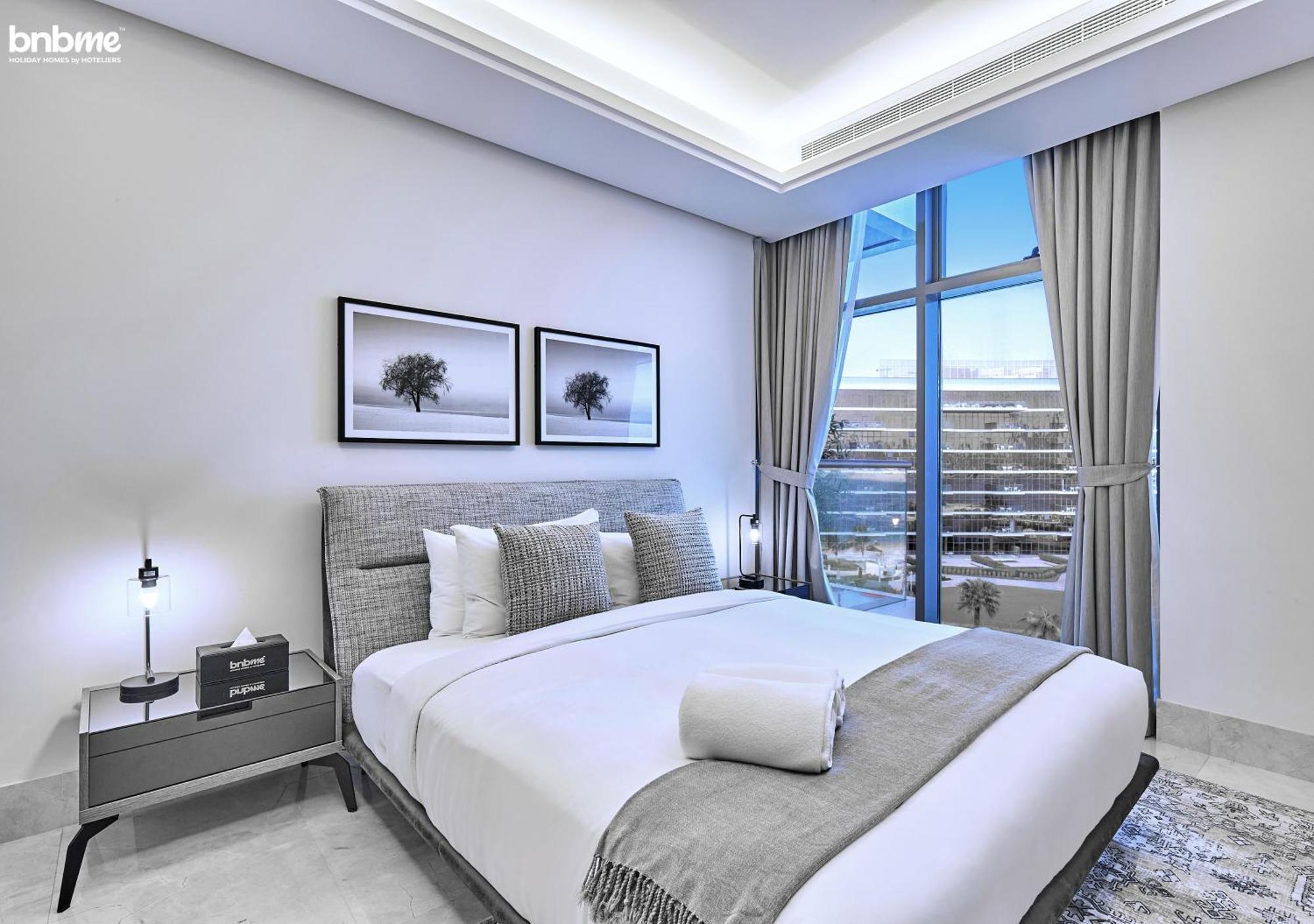 Bnbme - Th8 Palm Hotel Dubai Exteriör bild