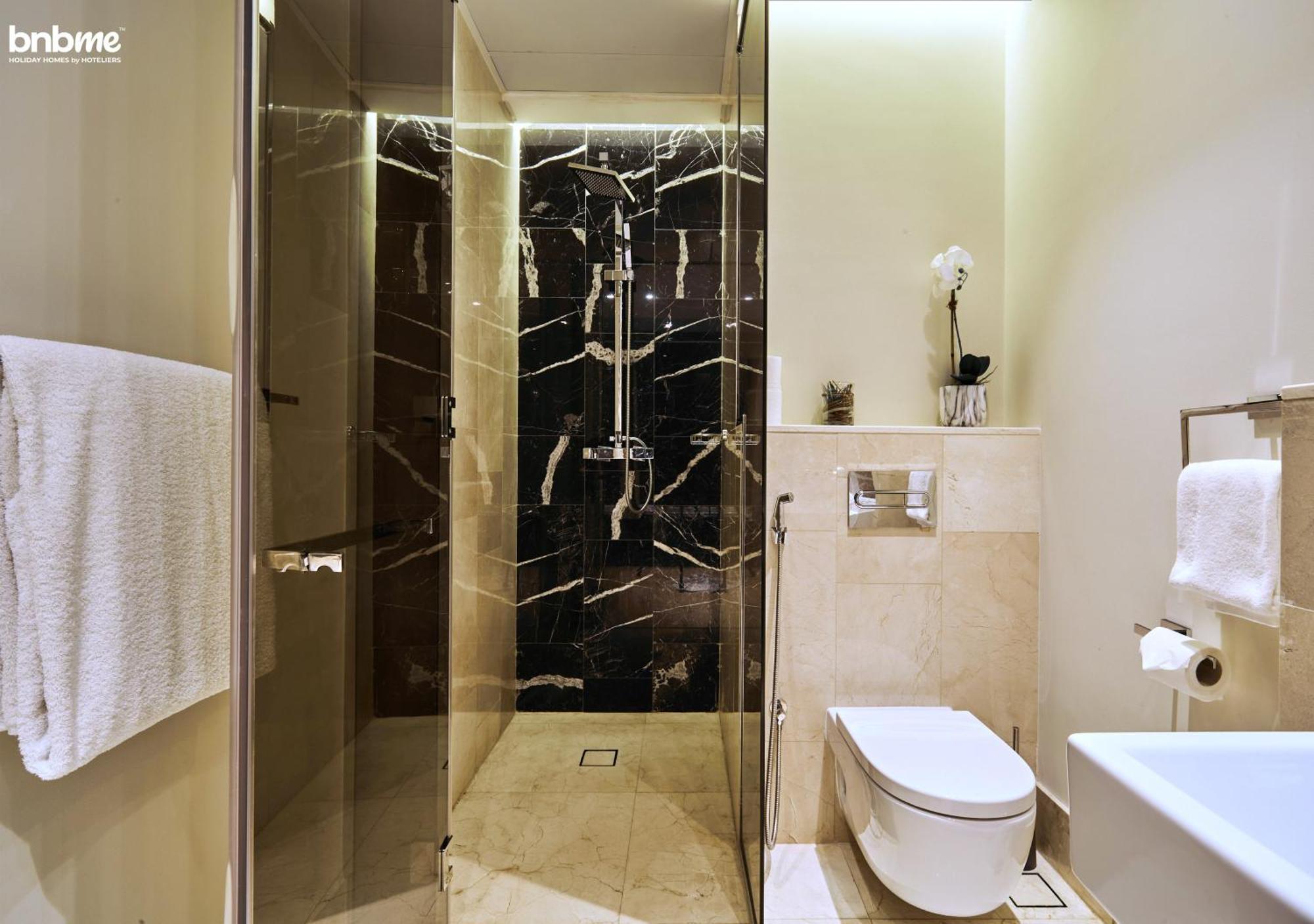 Bnbme - Th8 Palm Hotel Dubai Exteriör bild
