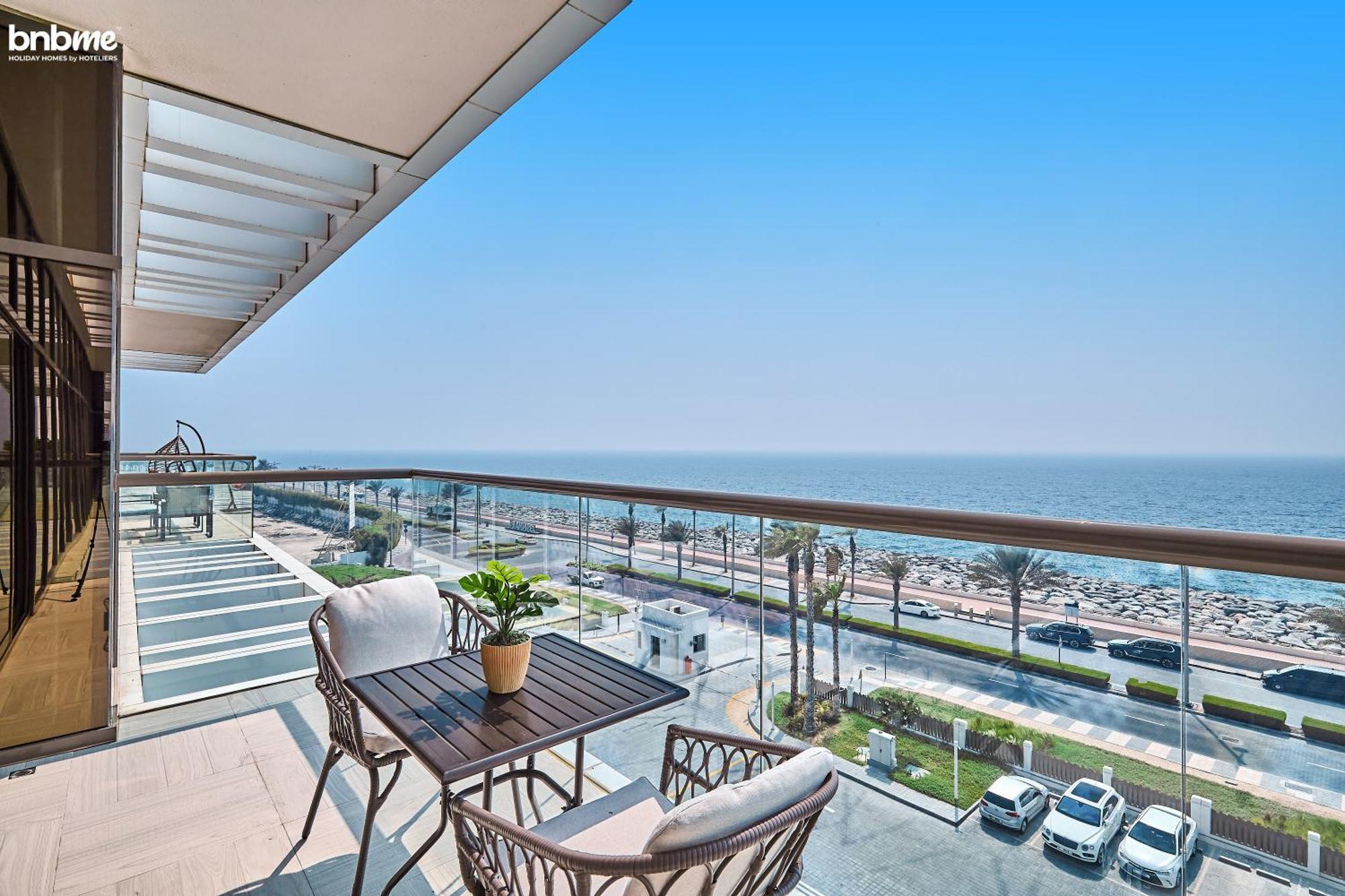 Bnbme - Th8 Palm Hotel Dubai Exteriör bild